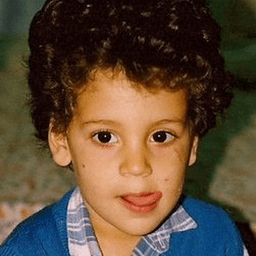 Syrus Akbary picture